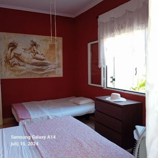 Acharavi Apartment อาคาราวี ภายนอก รูปภาพ
